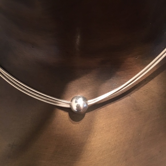 - Silpada Silver 925 bead necklace - Picture 2 of 4